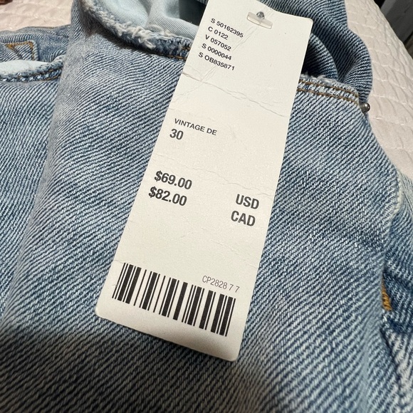 Urban Outfitters High-waisted distressed denim jeans - Picture 4 of 7